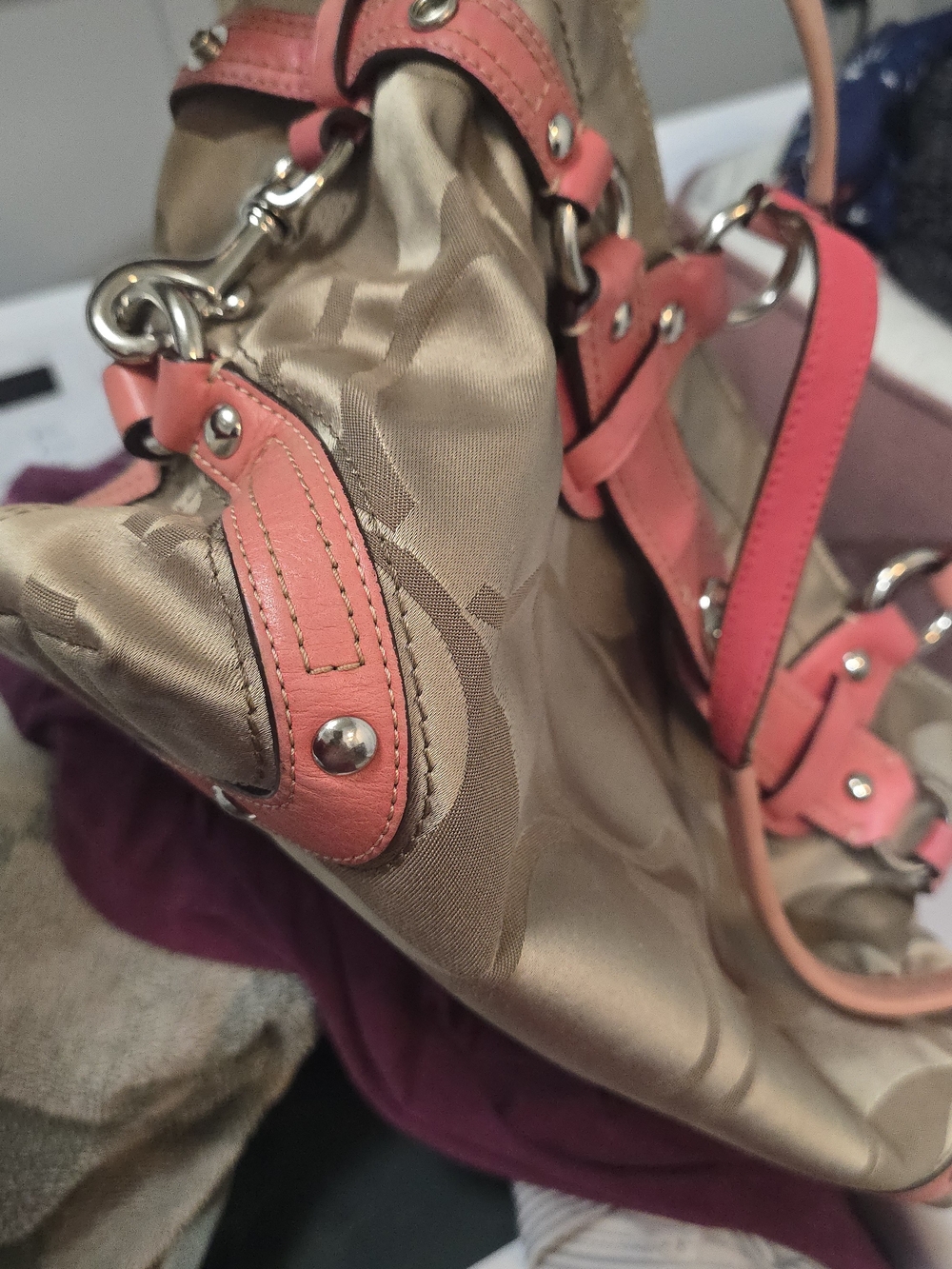 Coach Beige Canvas Shoulder Bag with Pink Trim - Picture 6 of 7